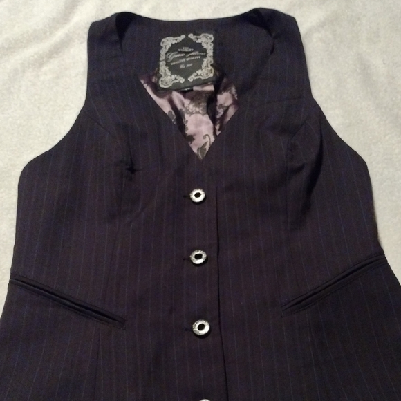 Woman's Guess Black Vest W/ Blue Pinstripe with Elegant Lining - Picture 1 of 9